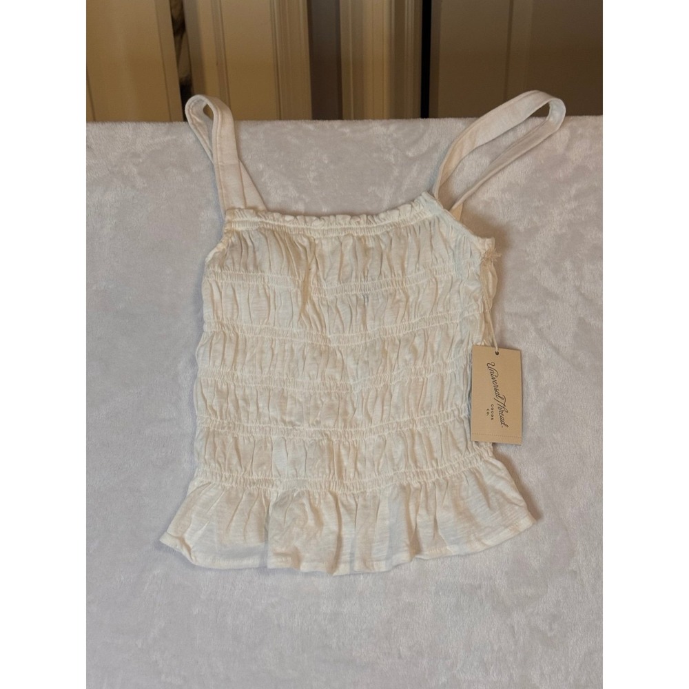Universal thread women's top size medium, new with tag